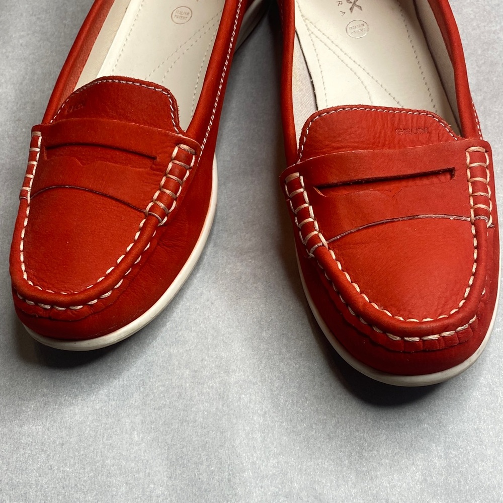 Geox Women's Vibrant Red Loafers - Picture 4 of 6